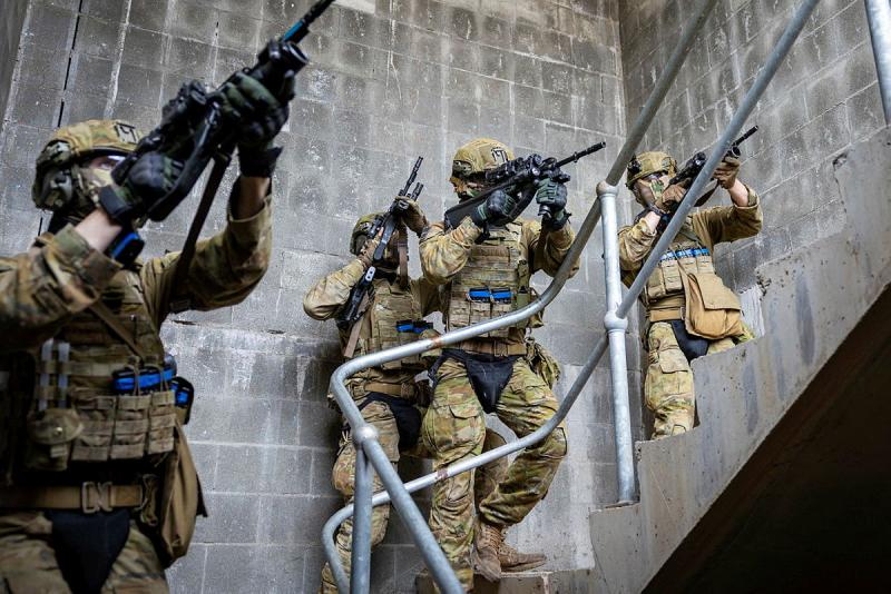 Australian Army trainees from the School of Infantry conduct an urban clearance as part of the Riflemen's Course at Singleton Military Area, NSW.