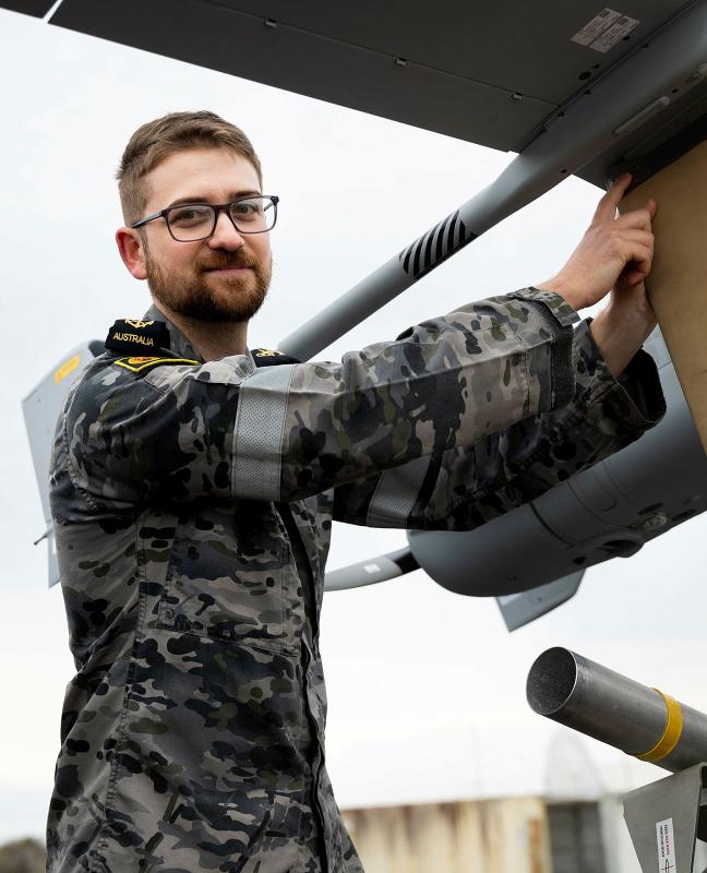 822X Squadron has successfully introduced the new A-61 Integrator into operation. This latest Tactical Unmanned Aerial System (TUAS) is the fourth platform the squadron has operated since it’s commissioning in 2018 when it became the Royal Australian Navy’s dedicated Unmanned Aerial System (UAS) squadron. With less than two months between the last flight of the Navy Interim Capability System (NICS) and the first flight of the A-61 Integrator, this milestone reflects the squadron’s commitment, discipline and